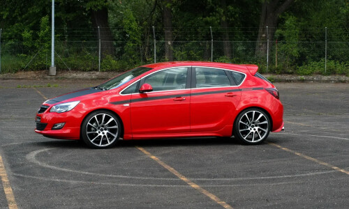 Opel Astra 1.6 Turbo #15