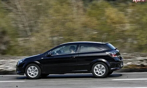 Opel Astra 1.9 CDTI #13