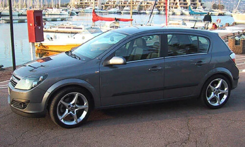Opel Astra 1.9 CDTI #17