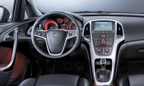 Opel Astra 2.0 CDTI #16
