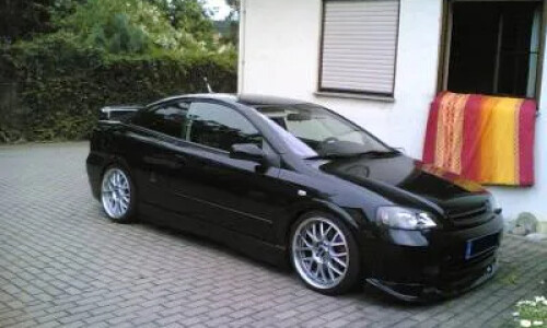 Opel Astra Coupé Turbo #1