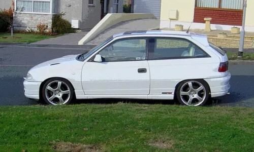 Opel Astra GSI #15