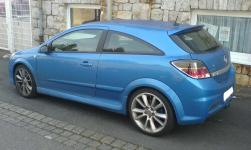 Opel Astra OPC #13