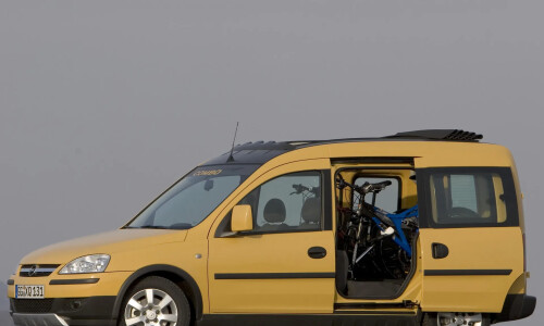 Opel Combo Tramp #8