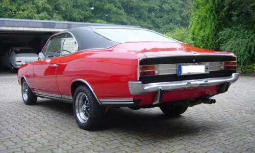 Opel Commodore #13