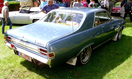 Opel Diplomat V8 Coupé #11