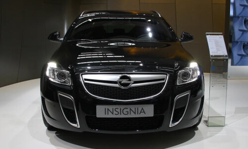 Opel Insignia #13