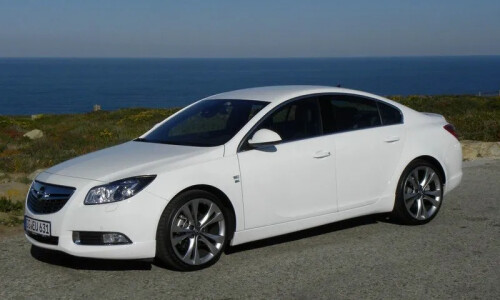 Opel Insignia 2.0 Biturbo CDTI #1