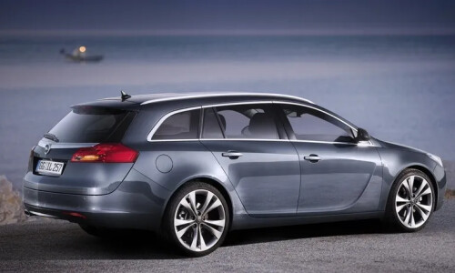 Opel Insignia 2.0 Biturbo CDTI #10