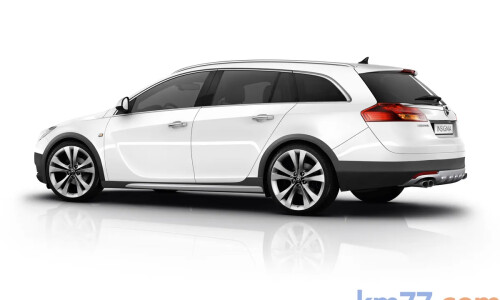 Opel Insignia CrossFour #5