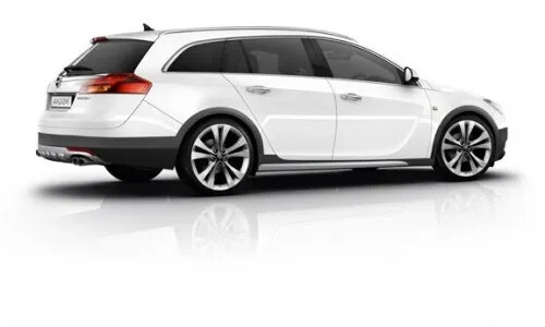 Opel Insignia CrossFour #9