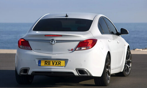 Opel Insignia OPC #3