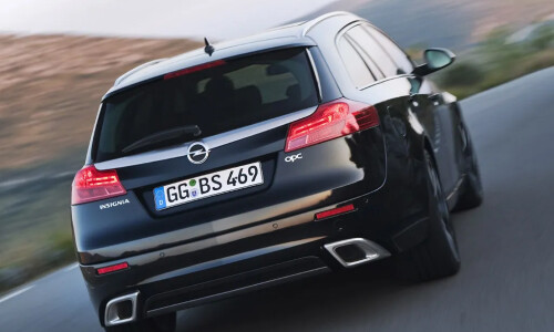 Opel Insignia OPC Sports Tourer #4