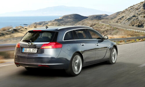 Opel Insignia Sports Tourer #14