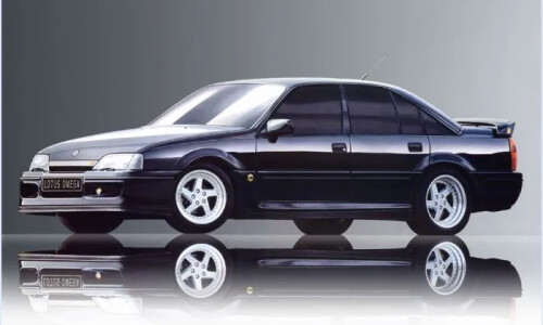 Opel Lotus Omega #9