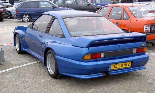 Opel Manta #8
