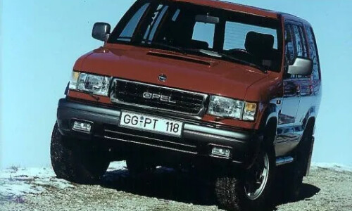 Opel Monterey #17