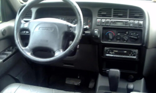 Opel Monterey #18