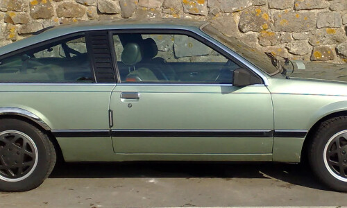 Opel Monza #3