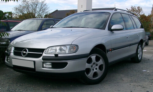 Opel Omega #3