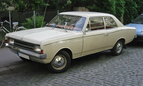 Opel Rekord #12