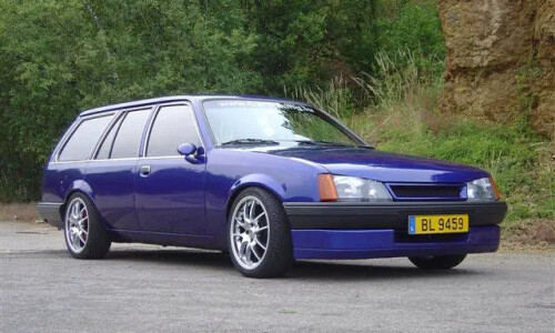 Opel Rekord #18