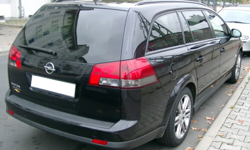 Opel Vectra Caravan #2