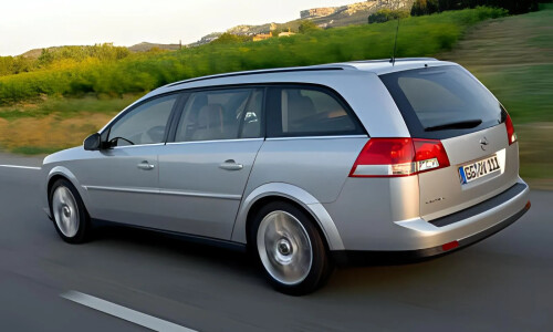 Opel Vectra Caravan #3