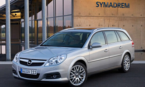 Opel Vectra Caravan #8