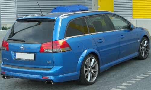Opel Vectra Caravan OPC #1