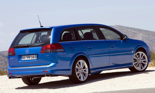 Opel Vectra Caravan OPC #11