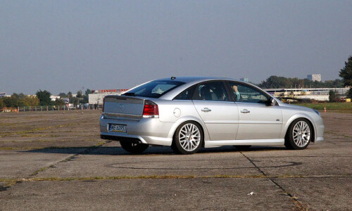 Opel Vectra GTS #7