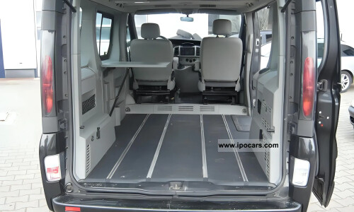 Opel Vivaro Life #8