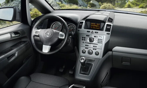 Opel Zafira #6