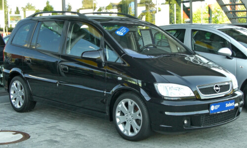Opel Zafira OPC #9