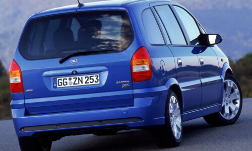 Opel Zafira OPC #10