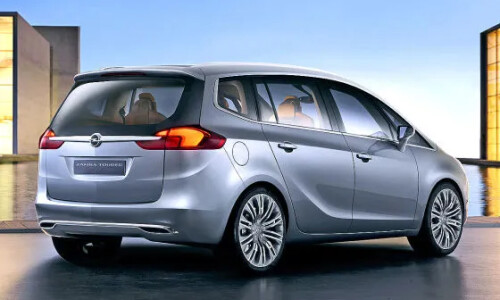 Opel Zafira Tourer #8