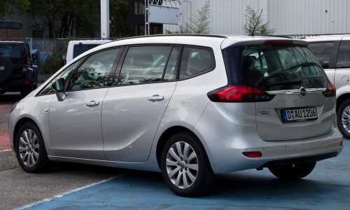 Opel Zafira Tourer 1.4 Turbo #2