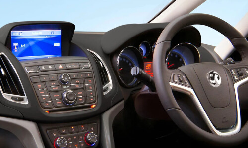 Opel Zafira Tourer #13