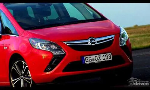 Opel Zafira Tourer 2.0 BiTurbo #8