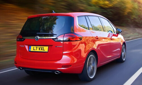 Opel Zafira Tourer 2.0 BiTurbo #11
