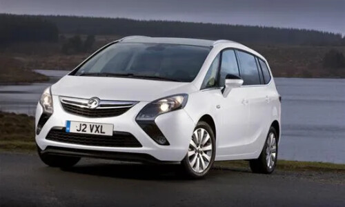 Opel Zafira Tourer 2.0 BiTurbo #12