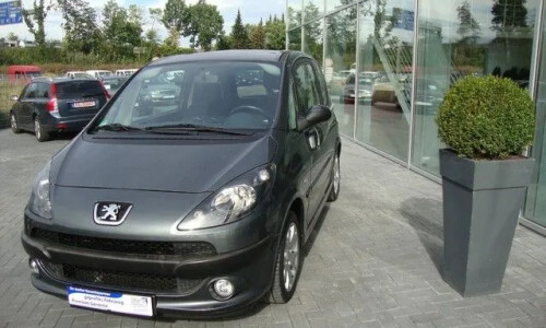 Peugeot 1007 HDi FAP 110 #10