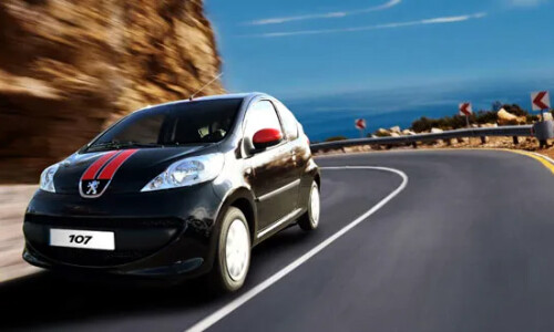 Peugeot 107 Street Racing #6