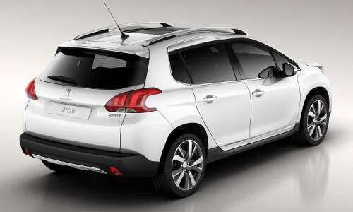 Peugeot 2008 HYbrid Air #5