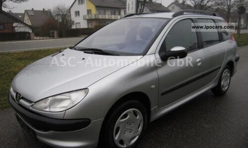 Peugeot 207 Filou 90 #7
