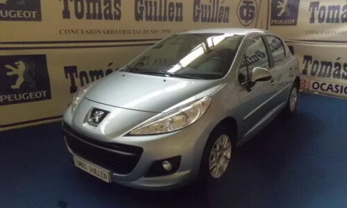 Peugeot 207 HDi FAP 70 #2