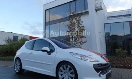 Peugeot 207 Platinum 150 Turbo #8