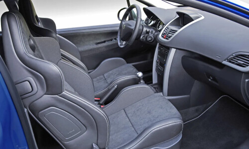 Peugeot 207 RC #12