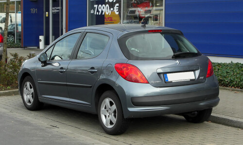 Peugeot 207 Urban Move #1